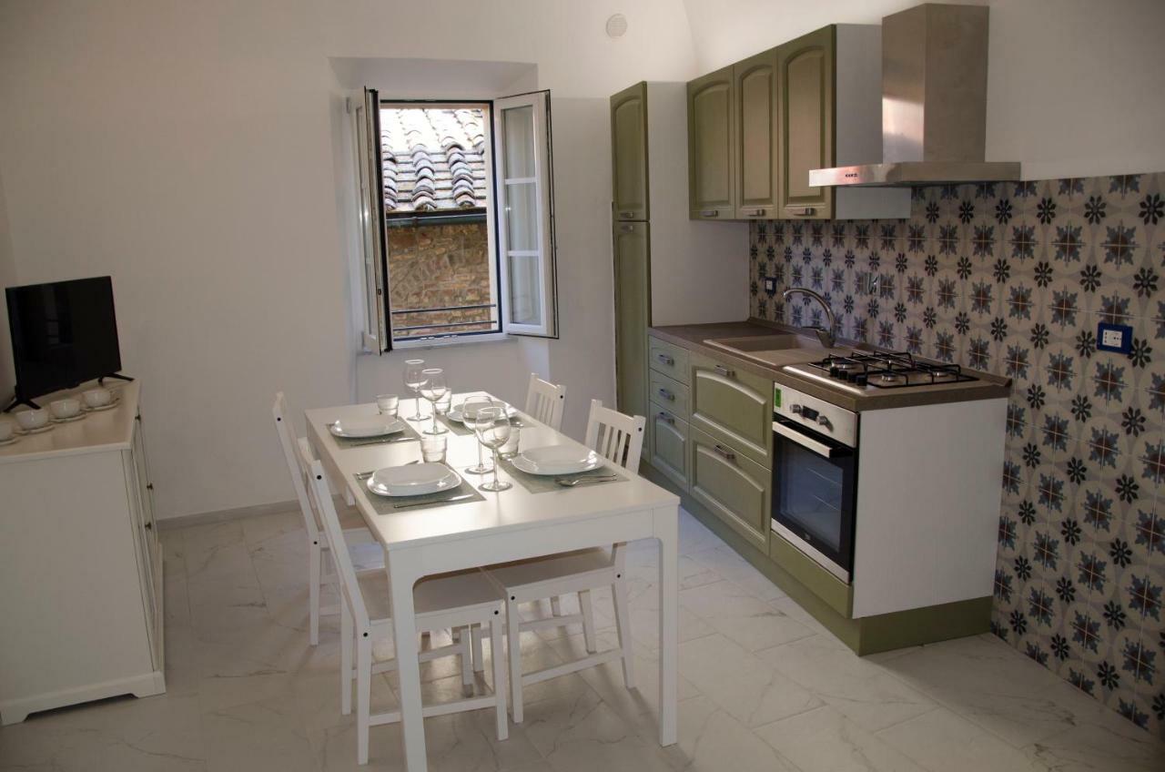 Volterracentro Apartment Bagian luar foto